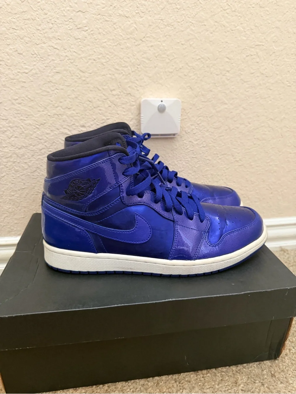Air Jordan 1 High-Royal Blue